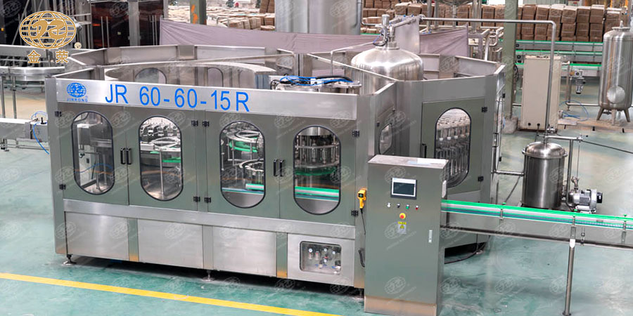 高效無(wú)菌的果汁灌裝生產(chǎn)線-2 高效無(wú)菌的果汁灌裝生產(chǎn)線-2